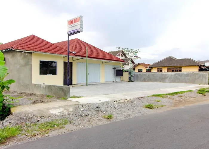 Reddoorz Near Sleman City Hall 3